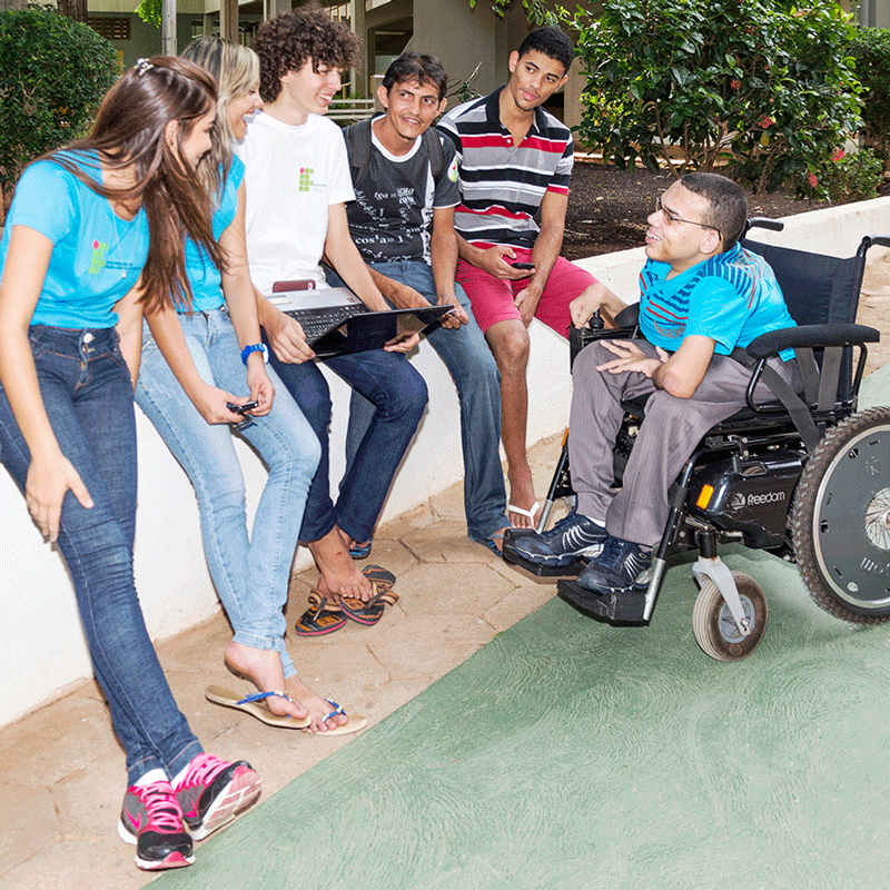 Com os colegas do Instituto, em Cedro